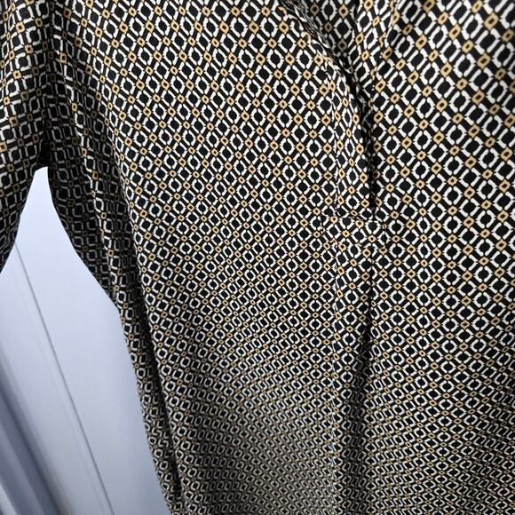 Pleione Women's Geometric Half Button Long Sleeve Pullover Tunic size Medium - Picture 5 of 9